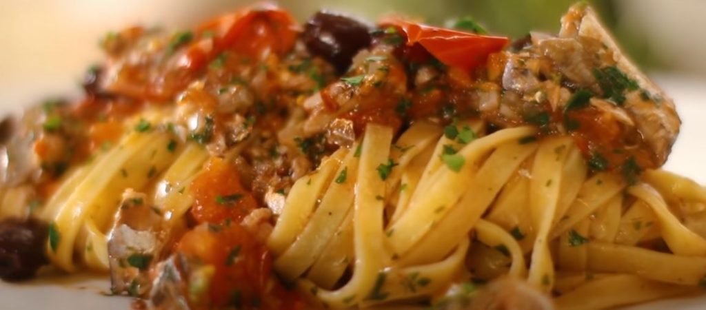 Sardines with pasta, bread Crumbs & Capers