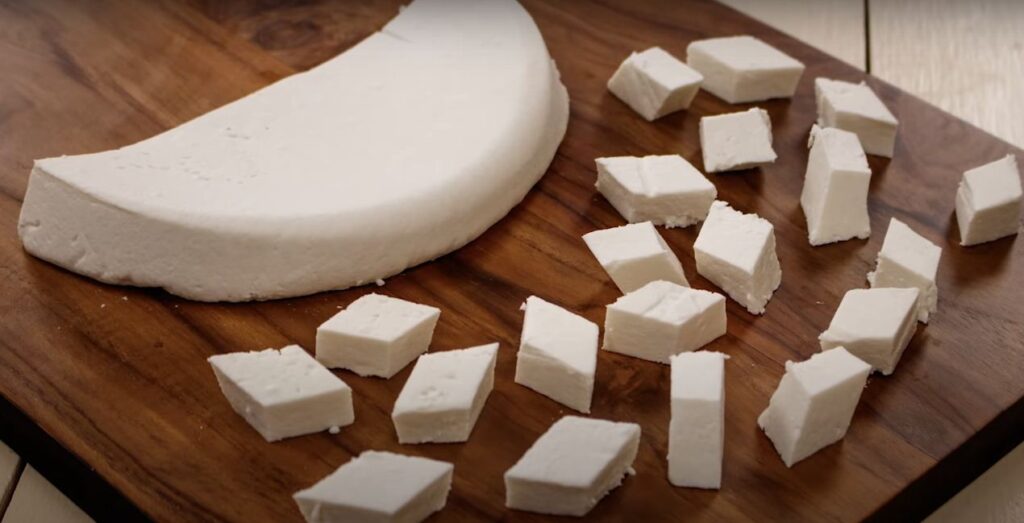 How you can make paneer at Home for Paneer Recipes