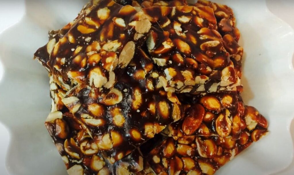 PEANUT BRITTLE RECIPE WITH JAGGERY