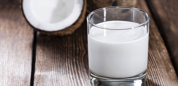 HOW TO MAKE COCONUT MILK