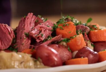 Pressure cooker corned beef and cabbage recipe
