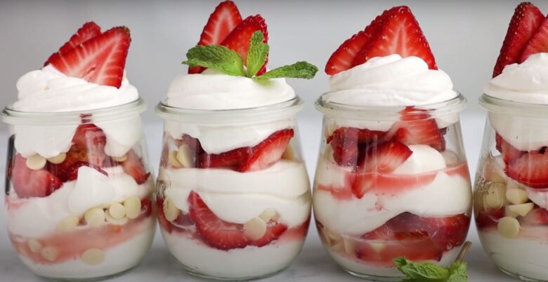 Healthy breakfast yogurt parfait recipes for 2021 + explore the best ...