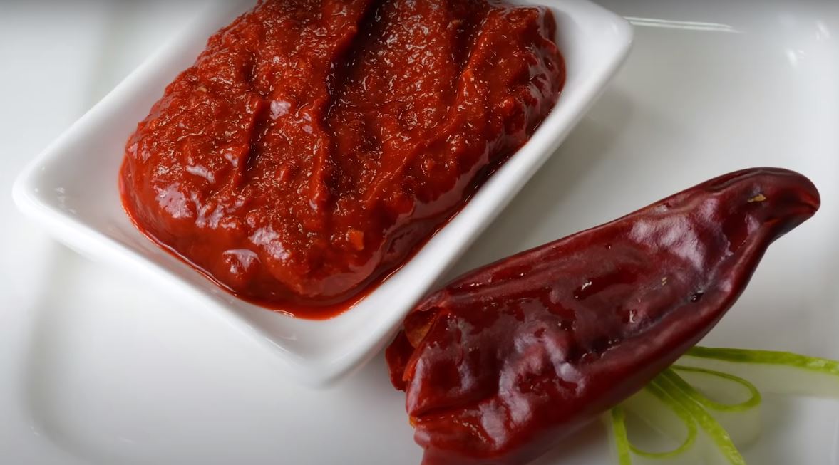 tomato paste substitute in chili